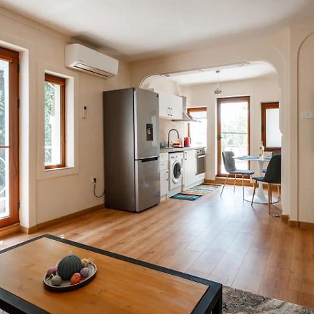 2-Bedroom Flat - Sunny Balcony Plovdiv Exteriér fotografie